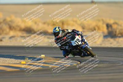 media/Nov-17-2024-CVMA (Sun) [[1fec520723]]/Race 18-Supersport Middleweight/